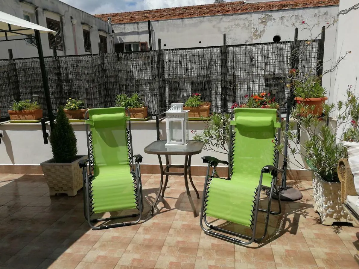 باليرمو Adele Apartment 0*,  إيطاليا
